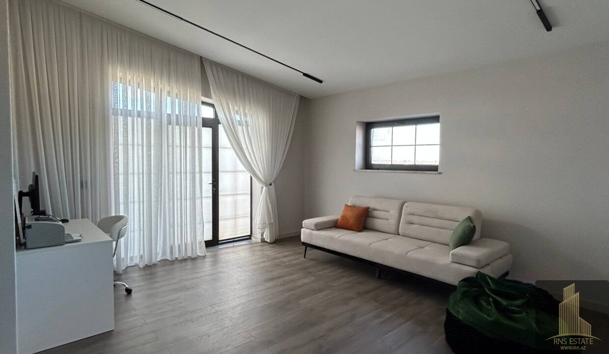 photo_2025-10-31_14-20-01