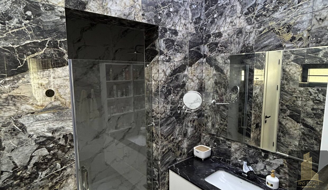 photo_2025-10-31_14-20-11