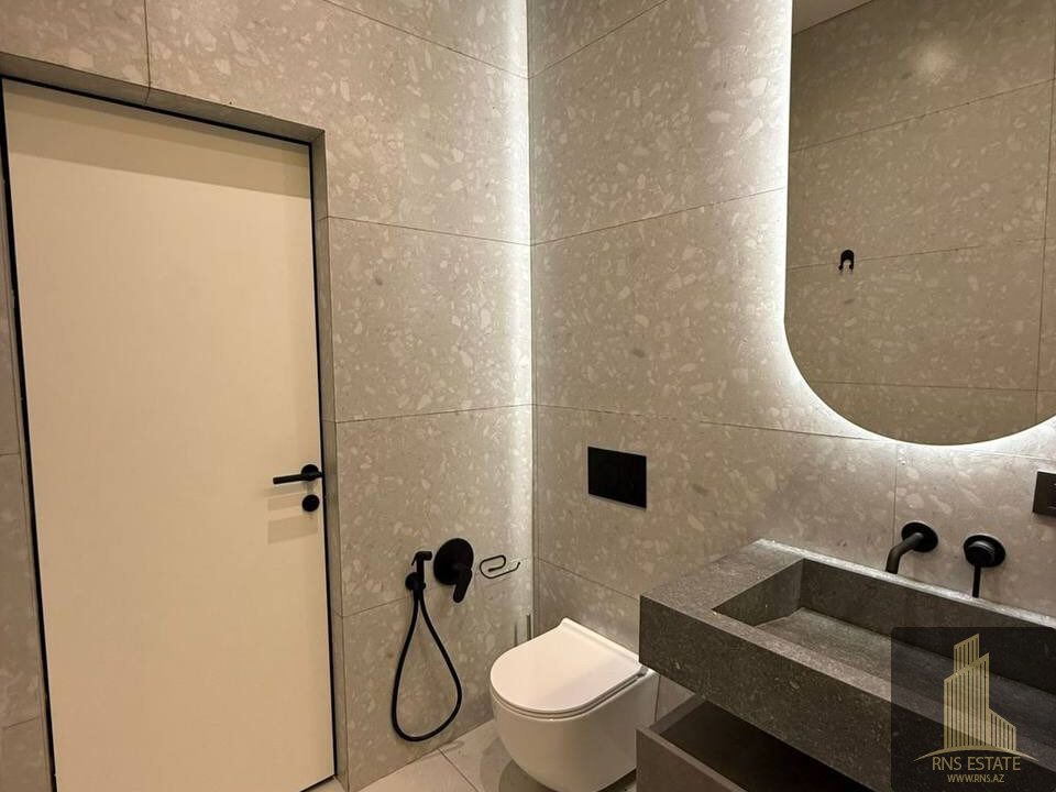 photo_2025-11-18_12-23-34