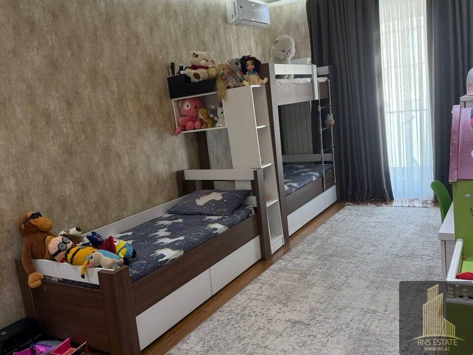 photo_2025-12-10_16-22-33