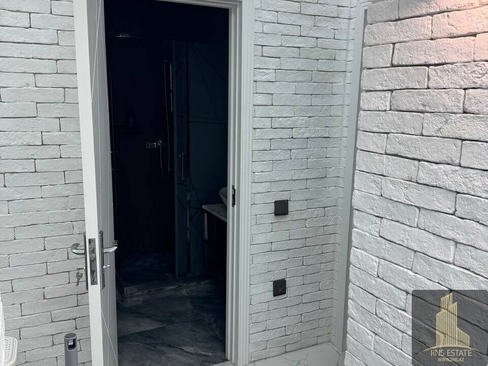 5382131687828950552 (1)